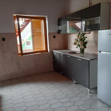 Fekete Barany Apartman Apartment Balatonlelle
