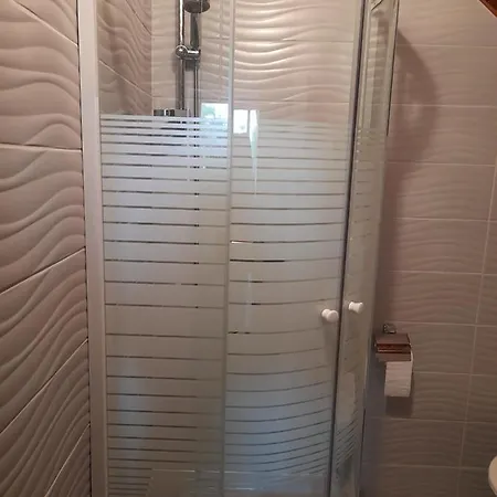 Fekete Barany Apartman Apartment