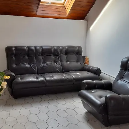 Apartment Fekete Barany Apartman *