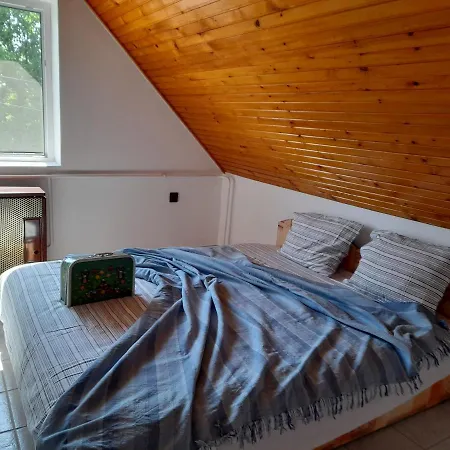 Fekete Barany Apartman Apartment *